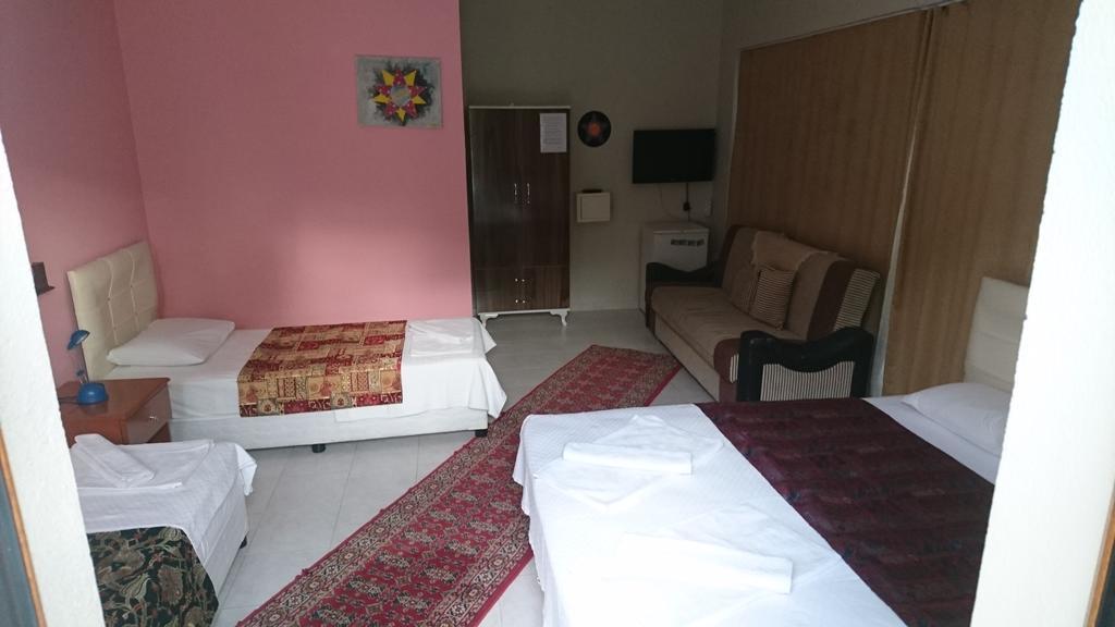 Sirius Hotel Далян Екстериор снимка